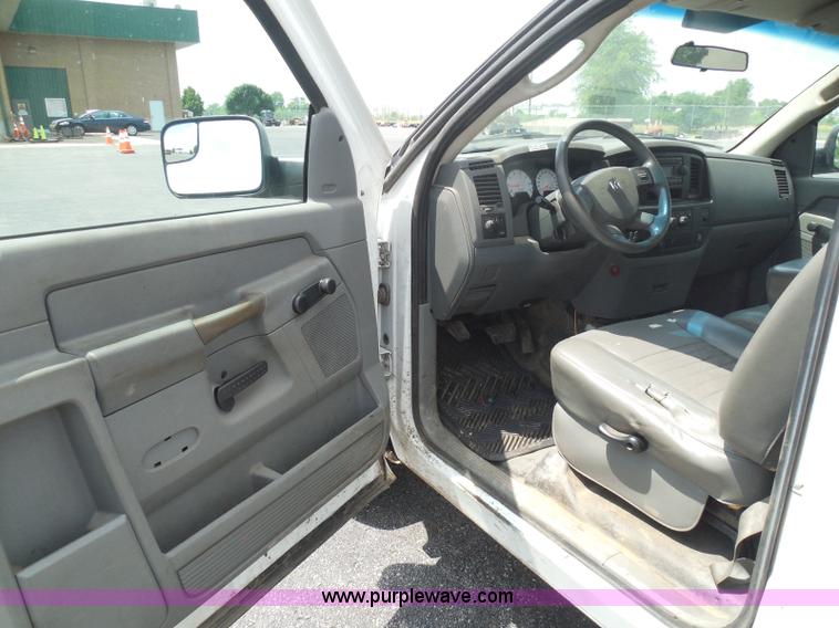 image for item K7524 2008 Dodge Ram 2500 HD pickup truck