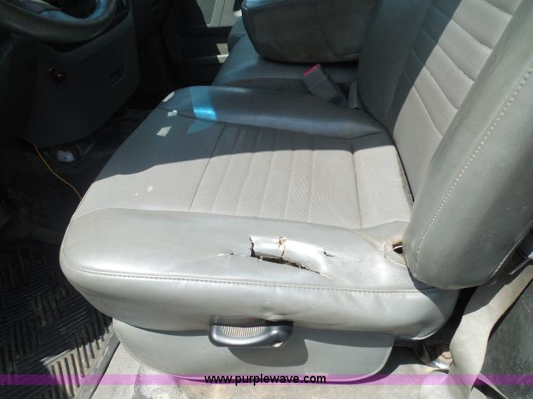 image for item K7524 2008 Dodge Ram 2500 HD pickup truck