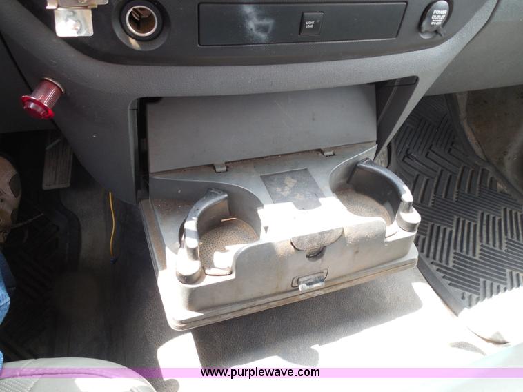 image for item K7524 2008 Dodge Ram 2500 HD pickup truck