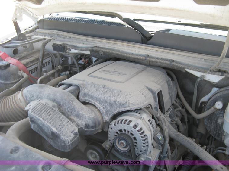 image for item K8648 2009 GMC Sierra 1500 Ext. Cab pickup truck