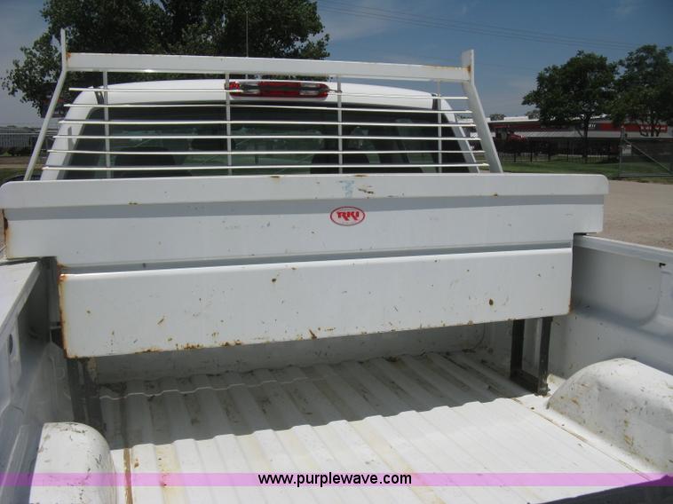 image for item K8648 2009 GMC Sierra 1500 Ext. Cab pickup truck