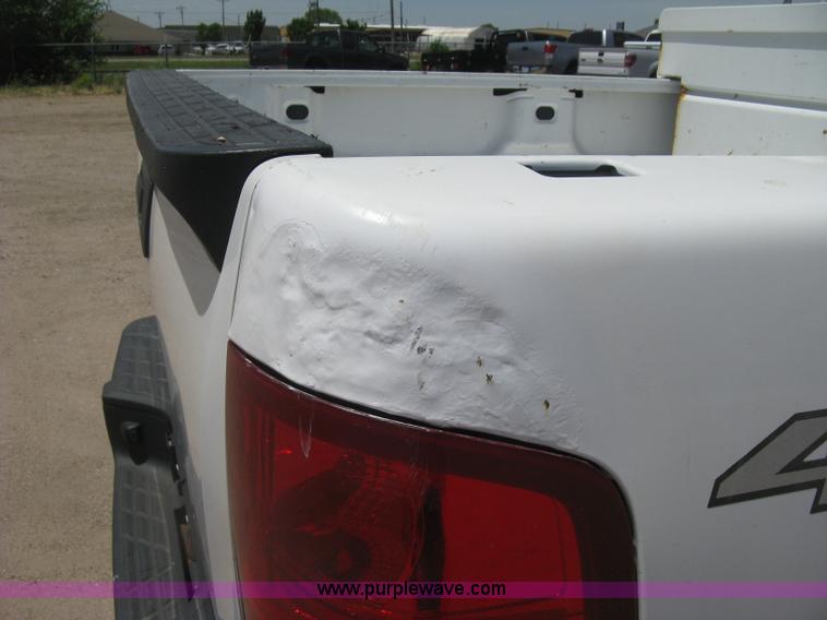 image for item K8648 2009 GMC Sierra 1500 Ext. Cab pickup truck