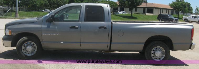 image for item K8649 2005 Dodge Ram 2500 HD Quad Cab pickup truck
