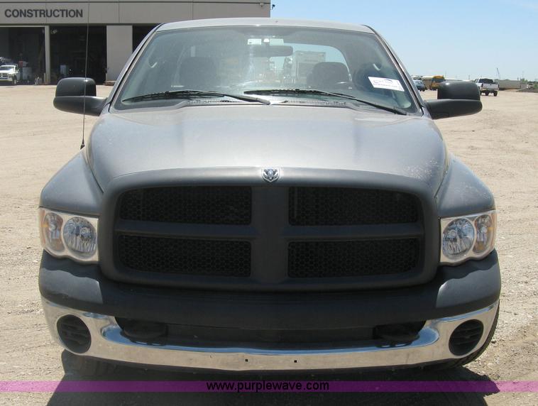 image for item K8649 2005 Dodge Ram 2500 HD Quad Cab pickup truck