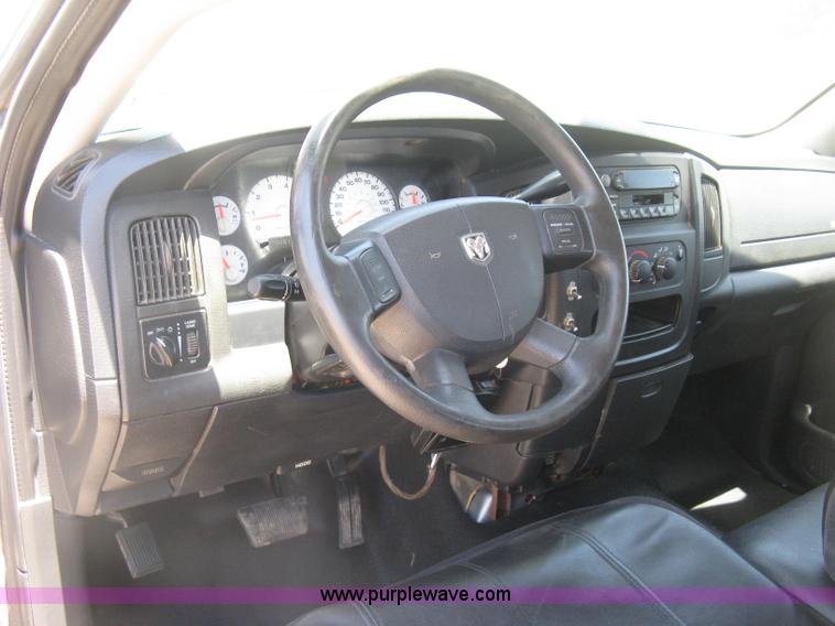 image for item K8649 2005 Dodge Ram 2500 HD Quad Cab pickup truck