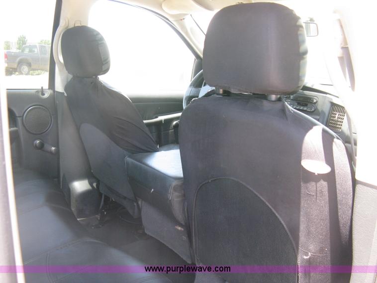 image for item K8649 2005 Dodge Ram 2500 HD Quad Cab pickup truck