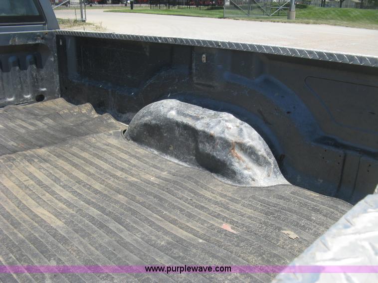 image for item K8649 2005 Dodge Ram 2500 HD Quad Cab pickup truck