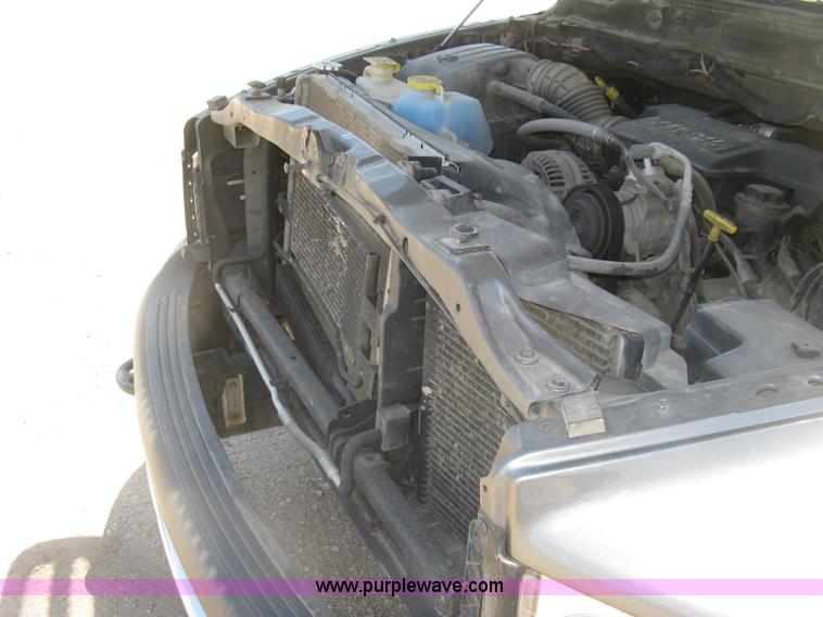image for item K8649 2005 Dodge Ram 2500 HD Quad Cab pickup truck
