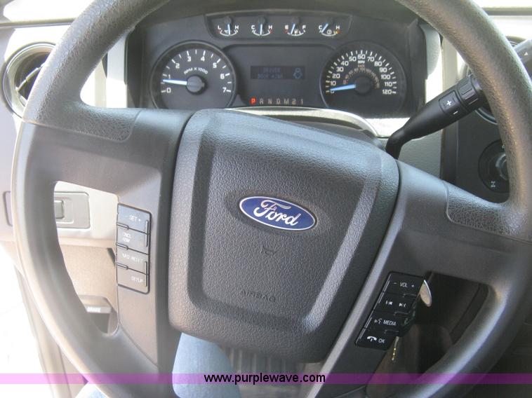 image for item K8650 2012 Ford F150 XLT SuperCrew pickup truck