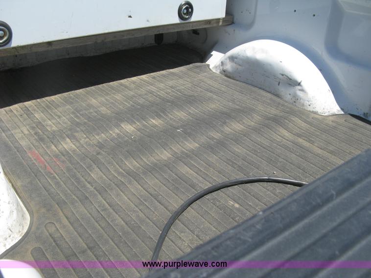 image for item K8650 2012 Ford F150 XLT SuperCrew pickup truck