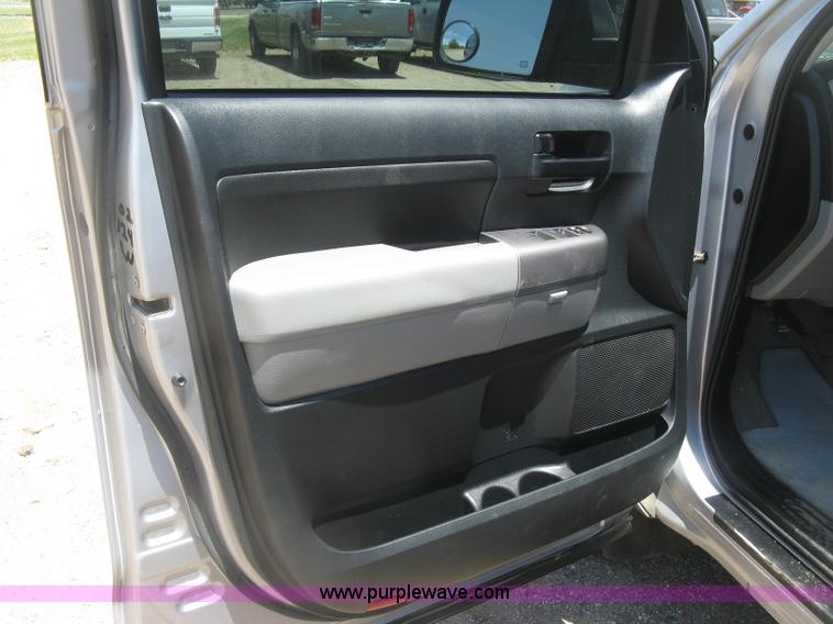 image for item K8651 2011 Toyota Tundra Double Cab pickup truck