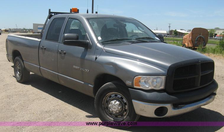 image for item K8654 2005 Dodge Ram 2500 HD Quad Cab pickup truck