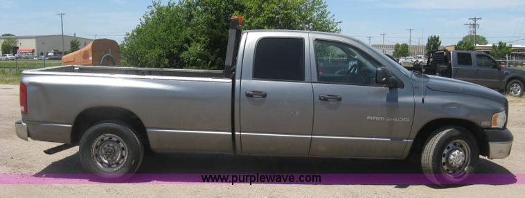 image for item K8654 2005 Dodge Ram 2500 HD Quad Cab pickup truck