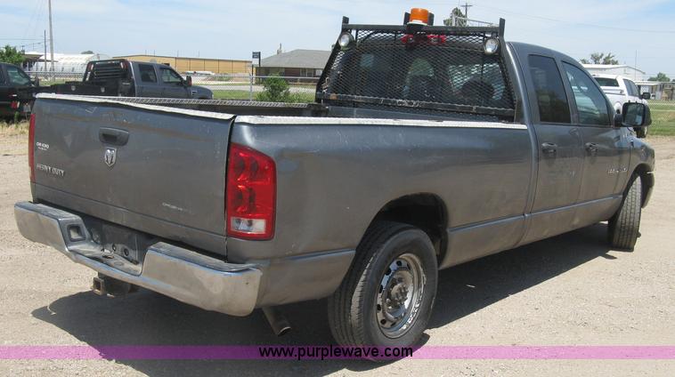 image for item K8654 2005 Dodge Ram 2500 HD Quad Cab pickup truck