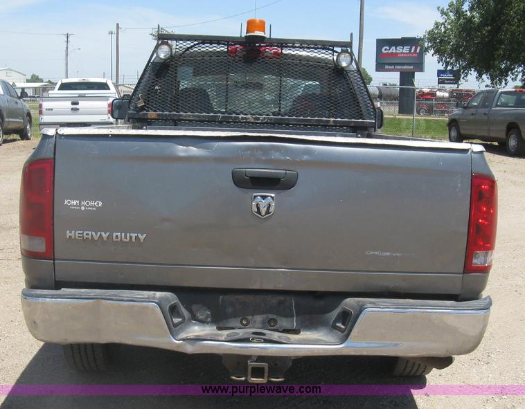 image for item K8654 2005 Dodge Ram 2500 HD Quad Cab pickup truck