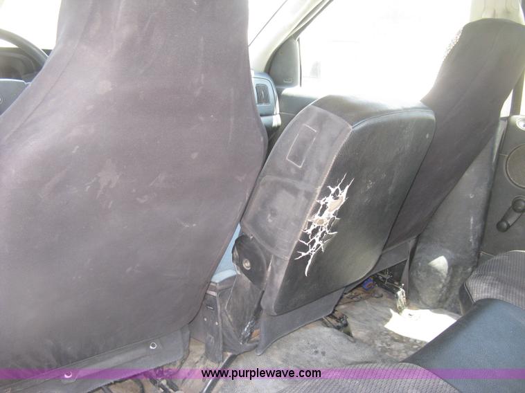 image for item K8654 2005 Dodge Ram 2500 HD Quad Cab pickup truck