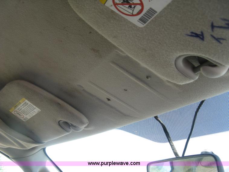 image for item K8654 2005 Dodge Ram 2500 HD Quad Cab pickup truck