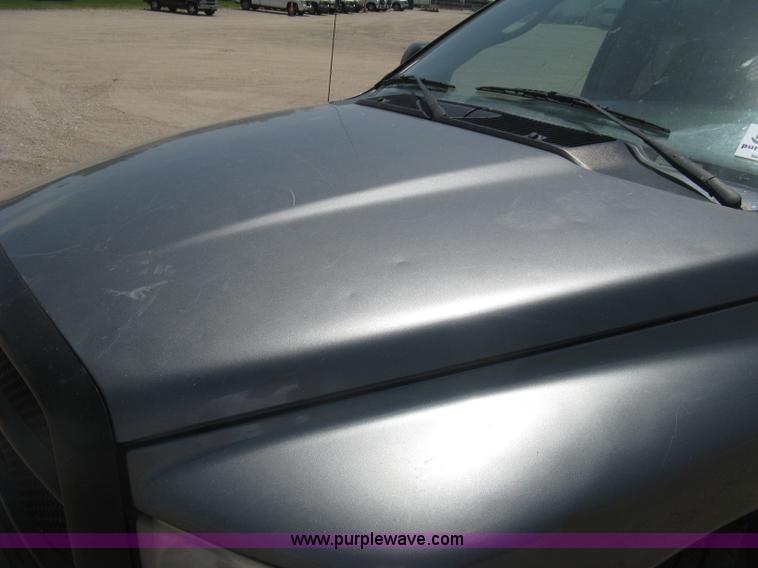 image for item K8654 2005 Dodge Ram 2500 HD Quad Cab pickup truck