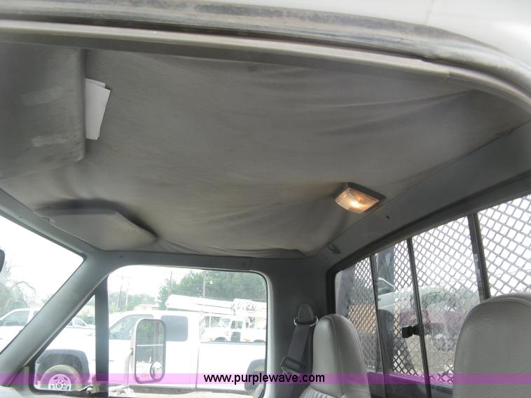 image for item K8677 1997 Ford F450 Super Duty flatbed truck