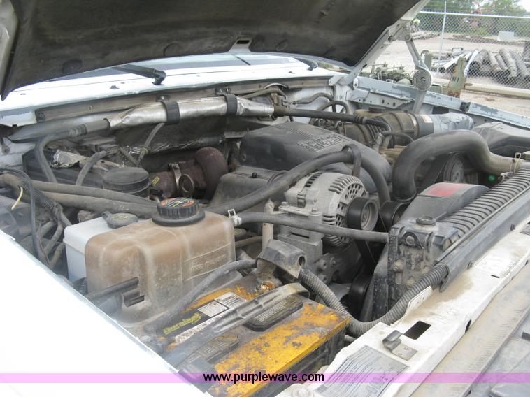 image for item K8677 1997 Ford F450 Super Duty flatbed truck