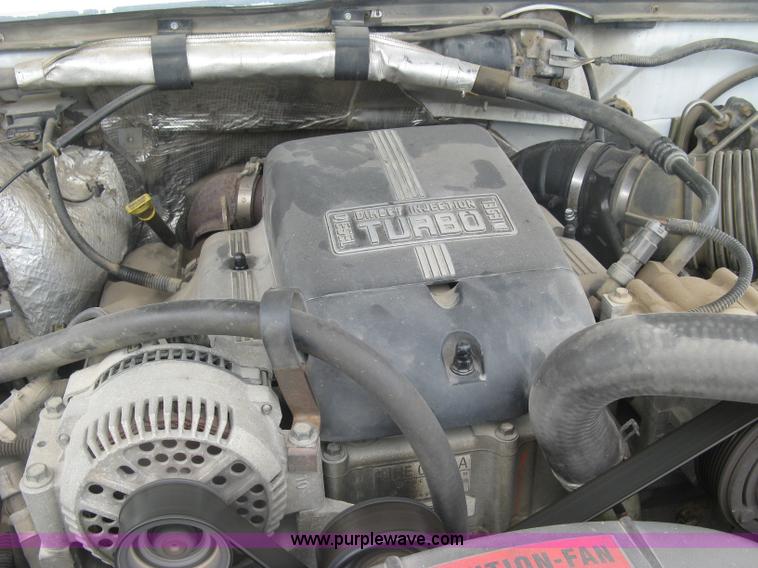 image for item K8677 1997 Ford F450 Super Duty flatbed truck