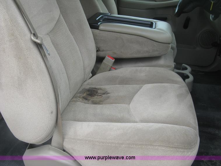 image for item K8678 2007 GMC Sierra Classic 2500HD Ext. Cab pickup truck