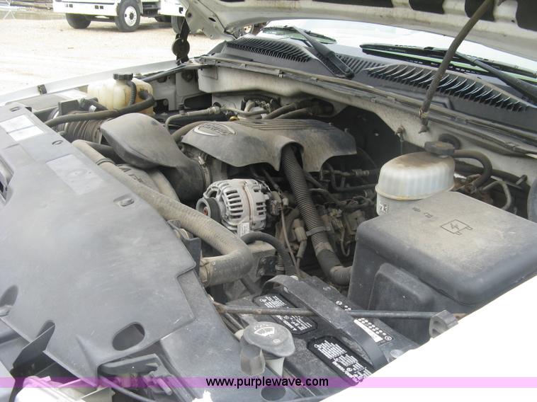 image for item K8678 2007 GMC Sierra Classic 2500HD Ext. Cab pickup truck