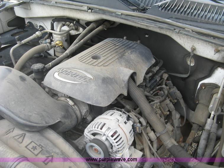 image for item K8678 2007 GMC Sierra Classic 2500HD Ext. Cab pickup truck