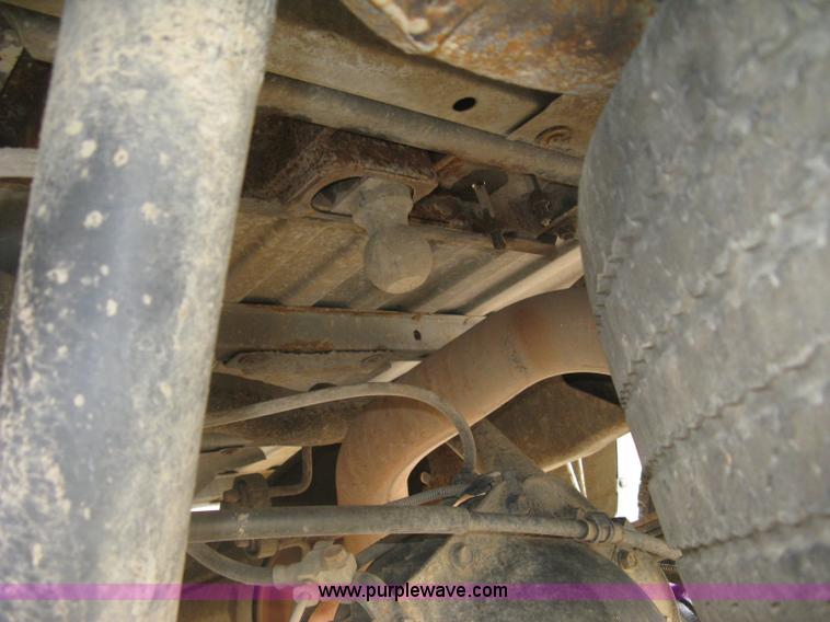 image for item K8678 2007 GMC Sierra Classic 2500HD Ext. Cab pickup truck