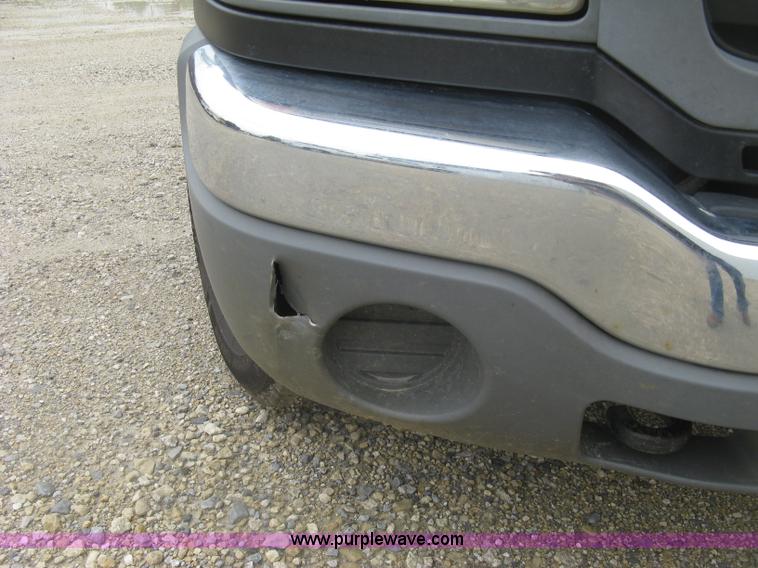 image for item K8678 2007 GMC Sierra Classic 2500HD Ext. Cab pickup truck