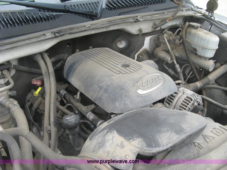 image for item K8679 2007 GMC Sierra Classic 2500HD Ext. Cab pickup truck