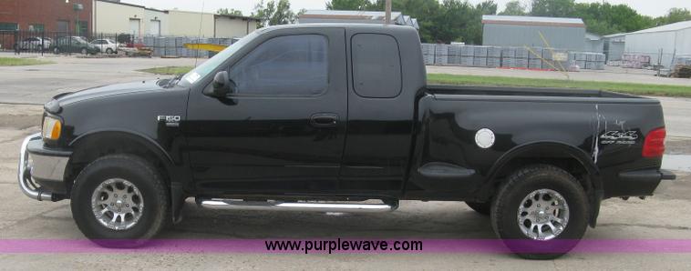 image for item K8680 1998 Ford F150 XLT SuperCab pickup truck