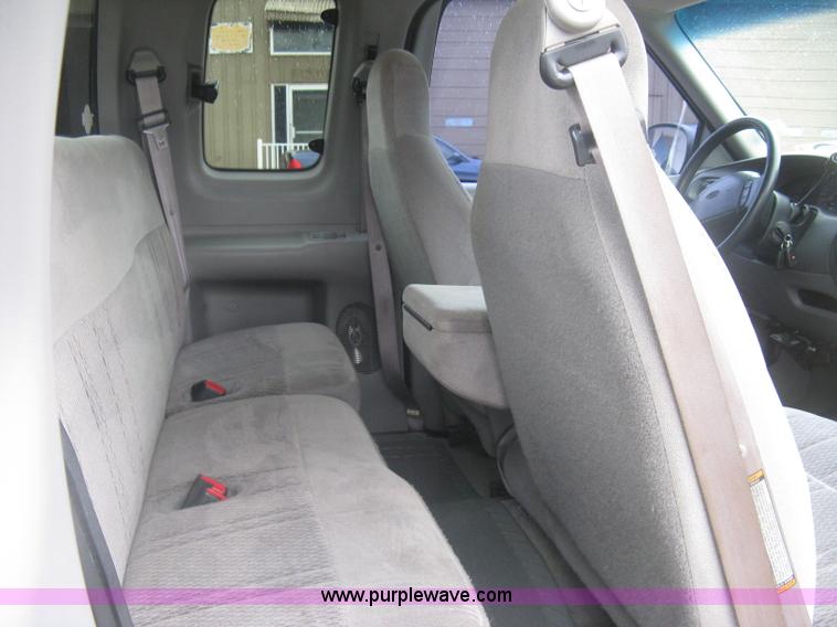 image for item K8680 1998 Ford F150 XLT SuperCab pickup truck