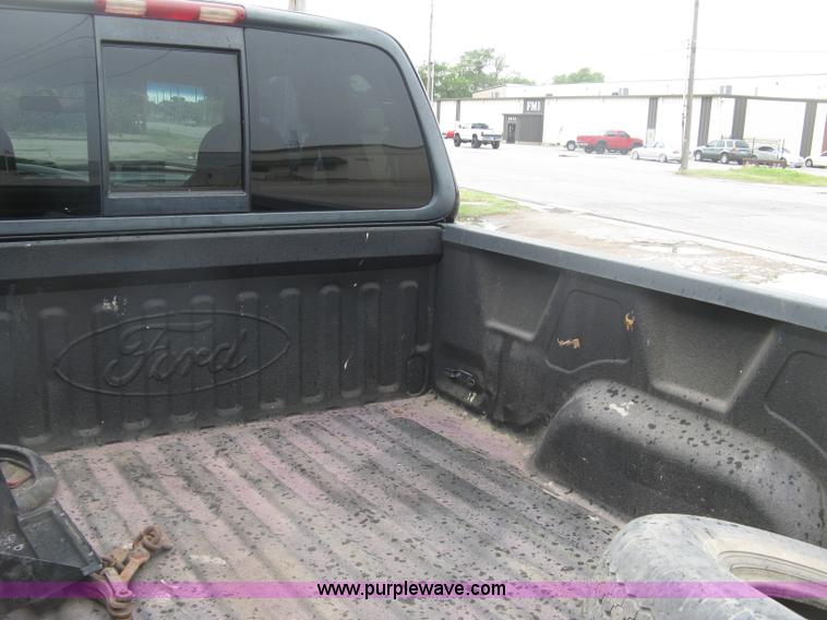 image for item K8680 1998 Ford F150 XLT SuperCab pickup truck