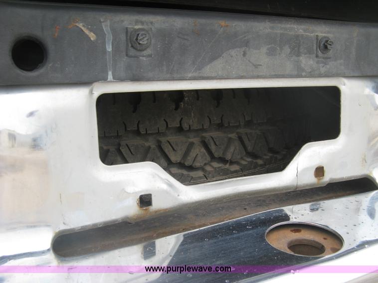 image for item K8680 1998 Ford F150 XLT SuperCab pickup truck