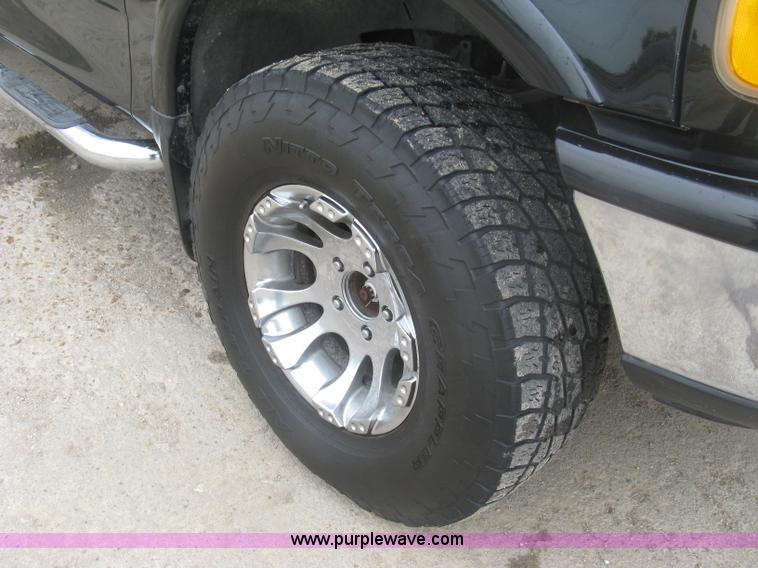 image for item K8680 1998 Ford F150 XLT SuperCab pickup truck