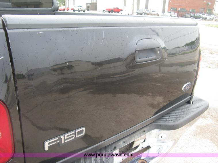 image for item K8680 1998 Ford F150 XLT SuperCab pickup truck