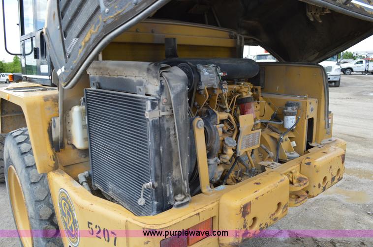 image for item AJ9239 1998 Caterpillar 914G wheel loader