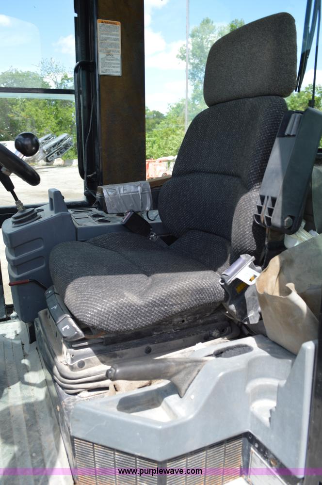 image for item AJ9239 1998 Caterpillar 914G wheel loader