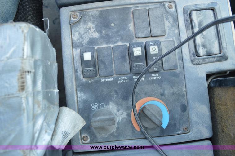 image for item AJ9239 1998 Caterpillar 914G wheel loader