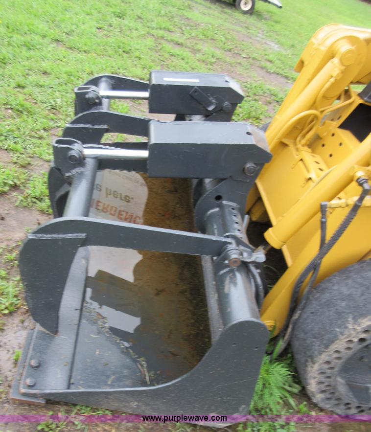 image for item BA9253 Skid steer grapple bucket
