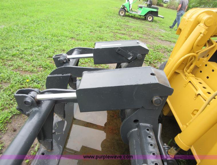 image for item BA9253 Skid steer grapple bucket