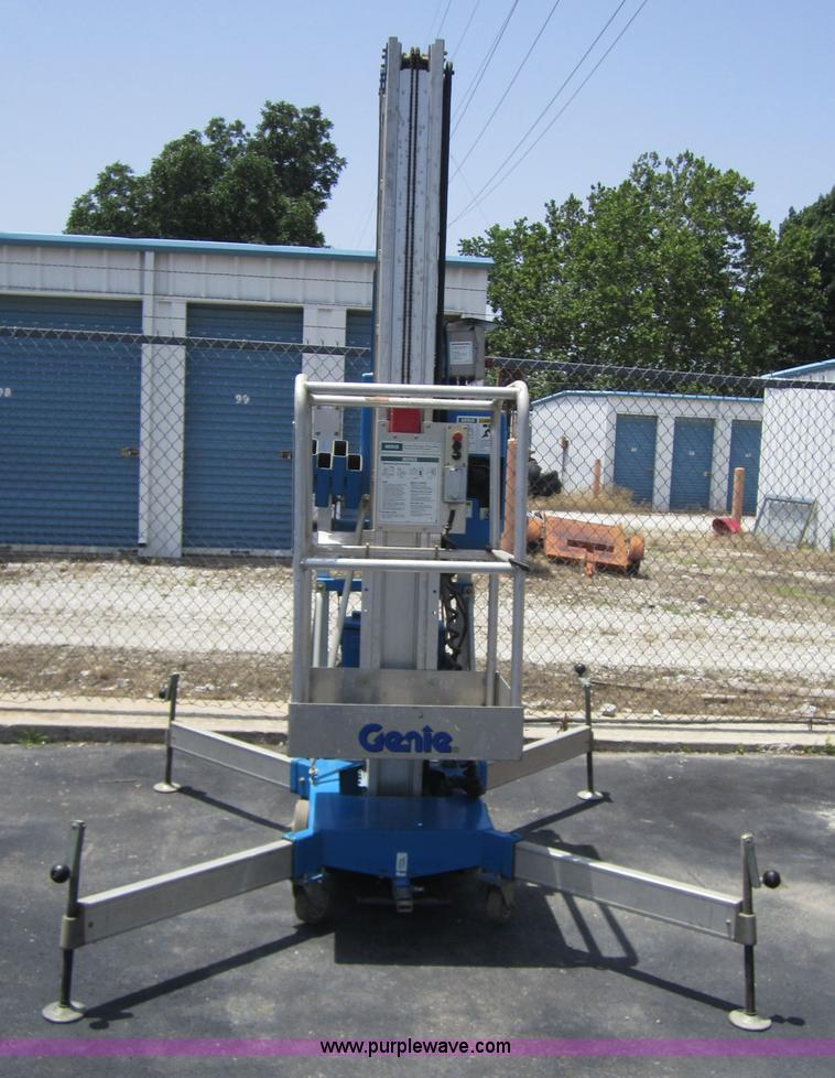 image for item BA9255 Genie AWP-36 vertical lift