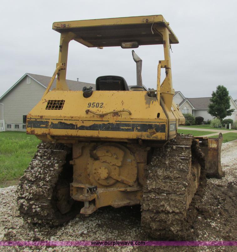 image for item BS9138 1987 Caterpillar D5H dozer