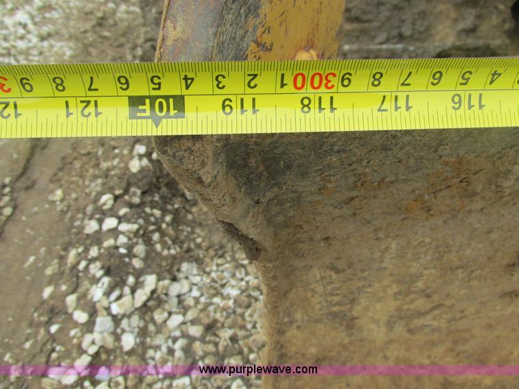 image for item BS9138 1987 Caterpillar D5H dozer