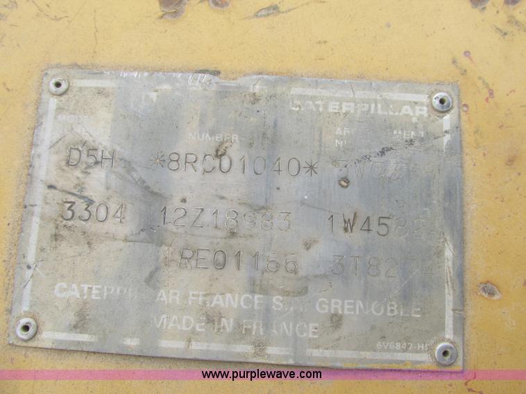 image for item BS9138 1987 Caterpillar D5H dozer