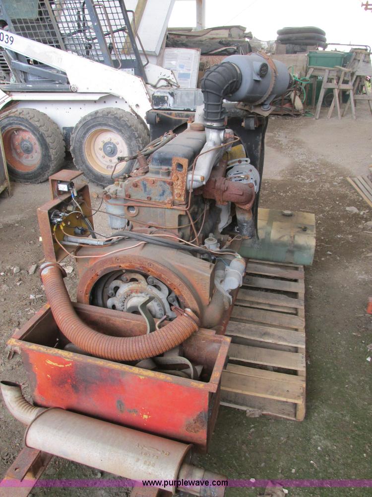 image for item BS9140 Perkins LD33469 four cylinder diesel engine