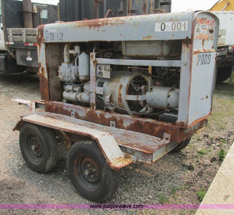 image for item BS9141 Lincoln SAE400-2056 DC welder