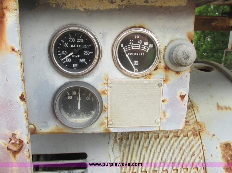 image for item BS9141 Lincoln SAE400-2056 DC welder