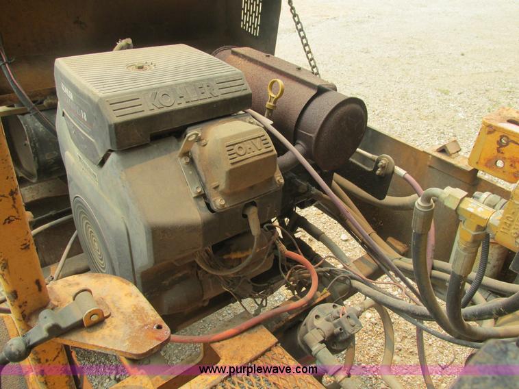 image for item BS9142 2004 Mauldin 1450 vibratory double drum roller